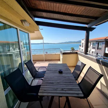 Bright With Big Terrace And Sea View Chernomorets