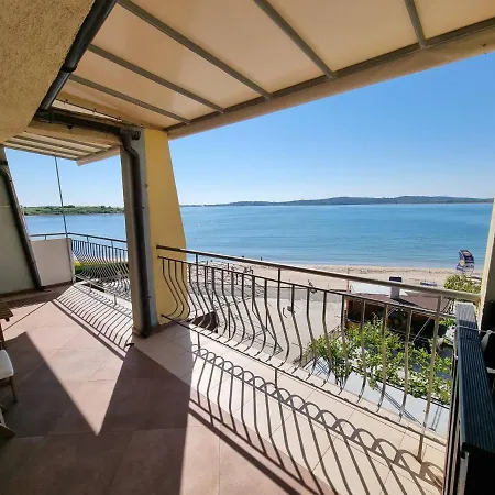 Bright With Big Terrace And Sea View Apartment